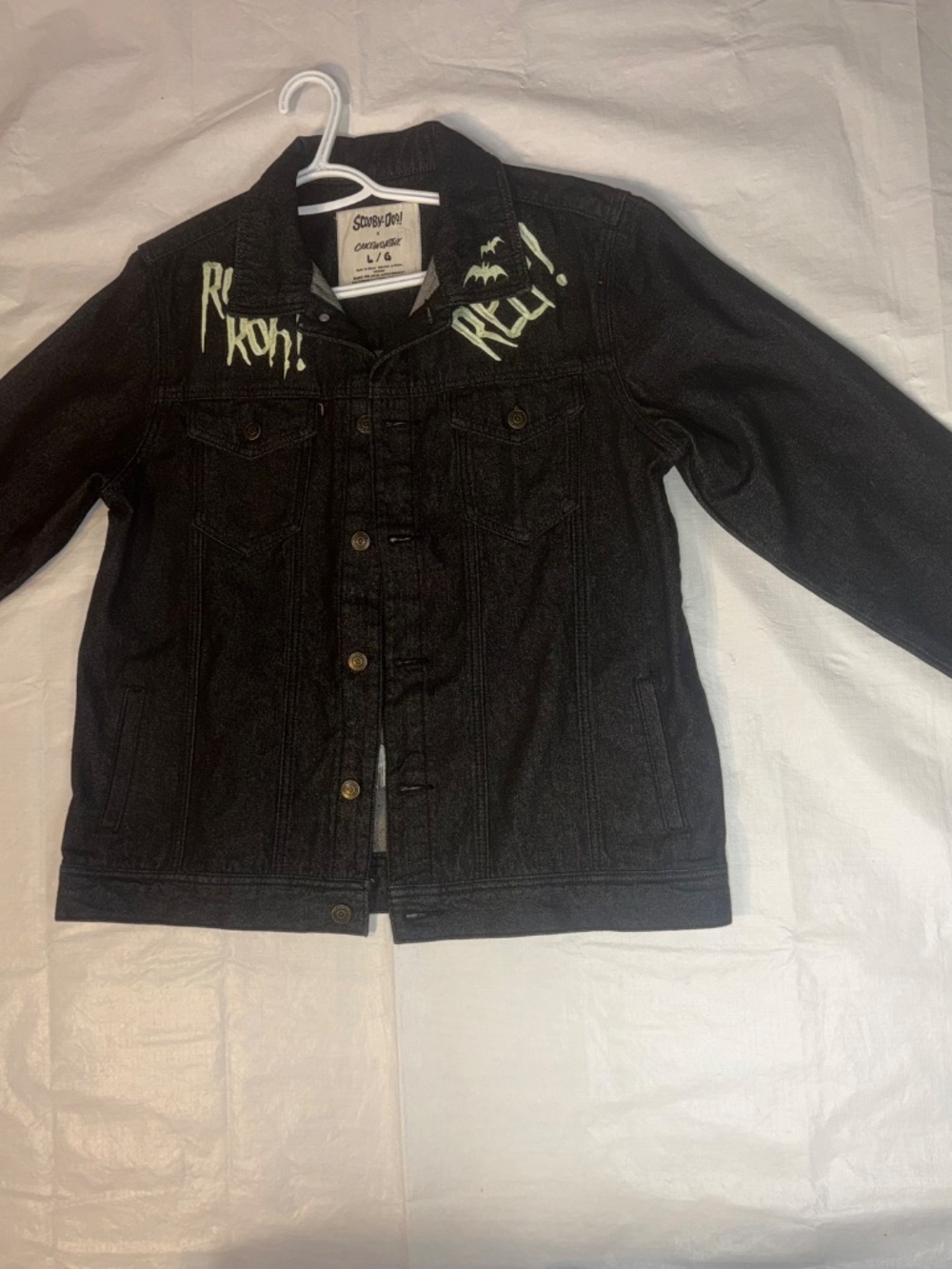 Cakeworthy Scooby-Doo Glow Denim Jacket featuring black corduroy material - Picture 2 of 16
